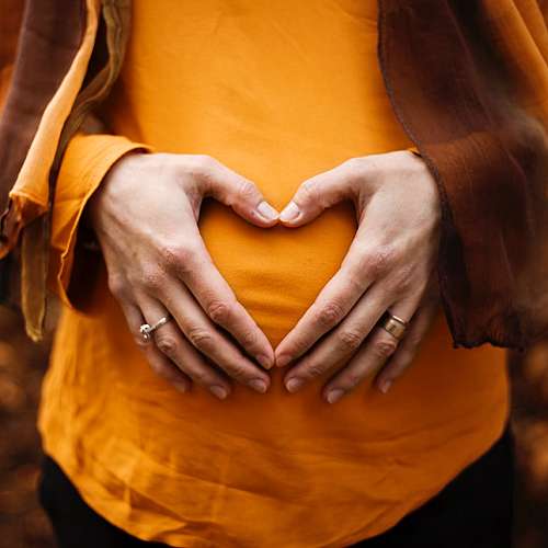 Плацентата може да предпазва от Ковид-19 бебетата на заразени бременни жени