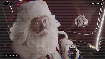 Видеозапис разобличава Дядо Коледа
