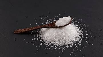 Най-страшната бяла отрова, която ядем всеки ден (не е захар или сол)