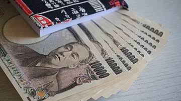 Съпругът на бившата японска принцеса Мако е изплатил дълг от 4 милиона йени