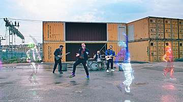 Новият сингъл на ​Coldplay​ дебютира в космоса