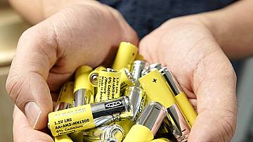 ИКЕА няма да продава алкални батерии за еднократна употреба
