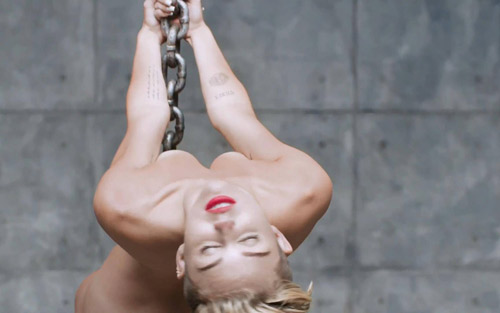 Miley Cyrus Wrecking Ball Music Video Naked 2013 