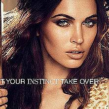 Меган Фокс рекламира новия аромат Instinct от Avon