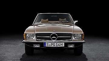 50 години от първия Mercedes R 107