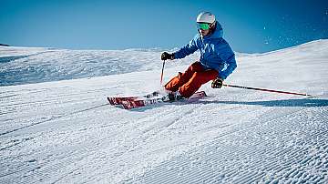 Норвежец премина 25 километра на ски от Швеция, за да избегне карантината