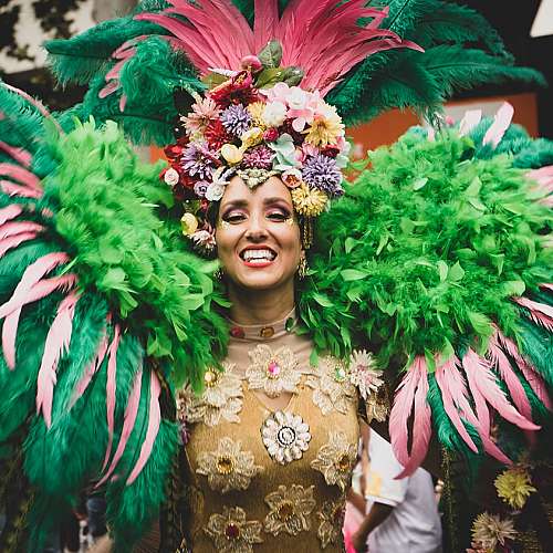 Участниците и зрителите  на карнавала в Сао Пауло трябва да бъдат ваксинирани