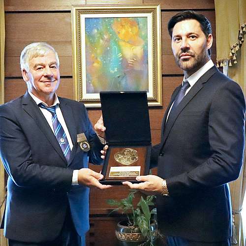 Международната полицейска асоциация удостои почетния консул на Молдова с отличието “Мадарски конник”
