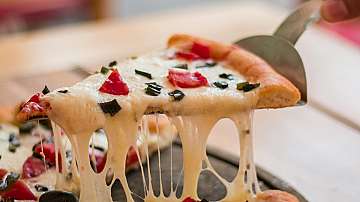 Парижки майстор готвач ще поставя рекорд с пица с хиляда сирена